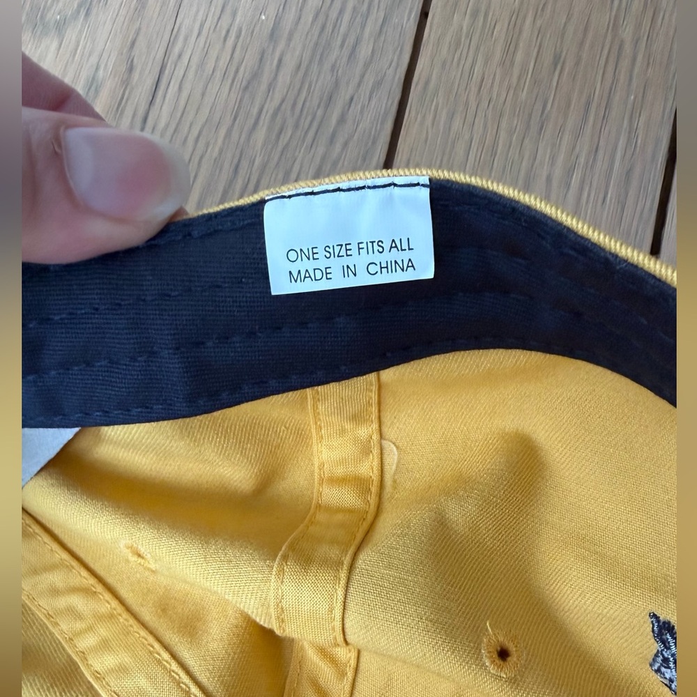 Sea Ray Owners Club Yellow Embroidered Cap - Picture 2 of 4